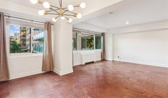 4201 CATHEDRAL Ave NW #222W, Washington, DC 20016