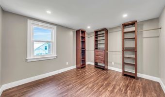 175 Highland Dr, Amherst, NY 14221