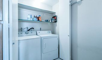 5440 Lindley Ave 310, Encino, CA 91316