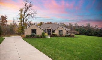 7661 Heritage Way, Amherst, OH 44001