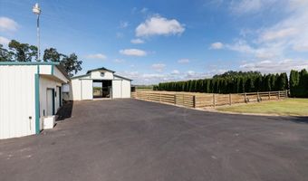 19801 OLMSTEAD Rd NE, Aurora, OR 97002