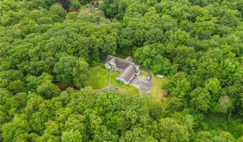 789 Natick Ave, Cranston, RI 02921