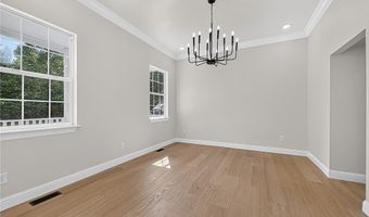 17 Sandhurst Dr, Bella Vista, AR 72714