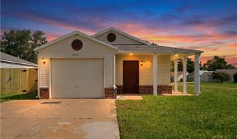 2515 SE 4th St, Bentonville, AR 72712