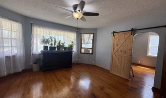 503 S Clinton St, Albia, IA 52531