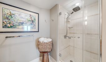 1177 Queen St 3503, Honolulu, HI 96814