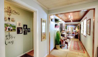 7 Valley Rd, Arkansas City, KS 67005