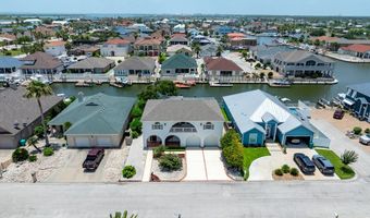 109 Tarpon Ct, Aransas Pass, TX 78336