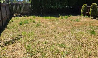 92367 E Rd, Astoria, OR 97103