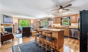 14 Teaberry Ln, Bass River, NJ 08087