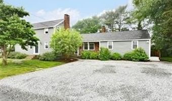17 Melbourne Dr, Narragansett, RI 02882