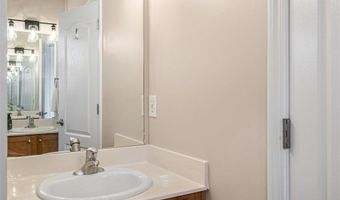 127 Linton Dr, Acworth, GA 30102