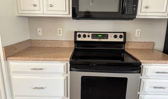 1617 Devon Dr, Albany, GA 31721