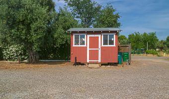 5521 Mary Gold Ln, Anderson, CA 96007