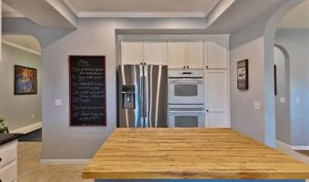 1070 Suzanne Dr, Angels Camp, CA 95222