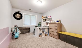 2127 Luann Ln 6, Madison, WI 53713
