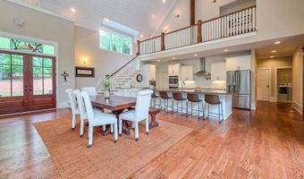 14 Allatoona Estates Dr SE, Acworth, GA 30102