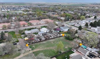 1 Bimson Ave, Berthoud, CO 80513