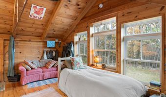 137 Pleasant Valley Rd, Brattleboro, VT 05301