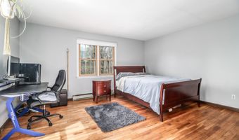 5 Bayberry Dr, Brookfield, CT 06804