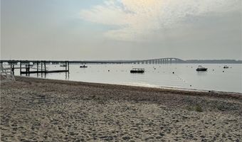 105 North Rd, North Kingstown, RI 02874