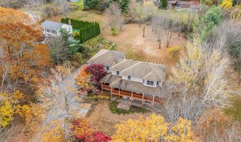 147 Fairway Dr, Auburn, ME 04210