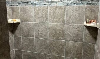841 Coleman Dr, Anniston, AL 36207