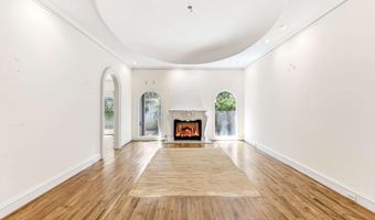 372 Woodhaven Dr, Athens, GA 30606
