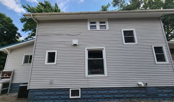 716 Woodworth Ave, Alma, MI 48801