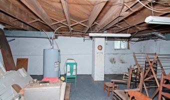 192 Clay St, Alderson, WV 24910