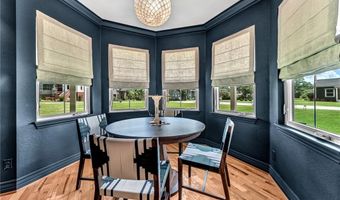103 NE 7th St, Bentonville, AR 72712