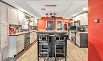 2080 Noble Ave, Bridgeport, CT 06610