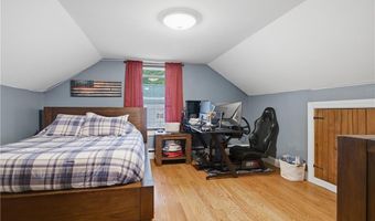 1070 Tarkiln Rd, Burrillville, RI 02830