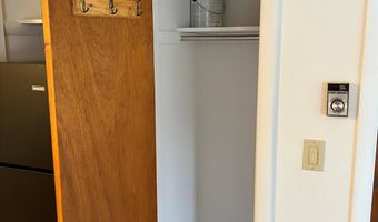 253 Thomas Rd, Blakeslee, PA 18610