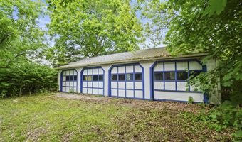 12 E Summer St, Bangor, ME 04401