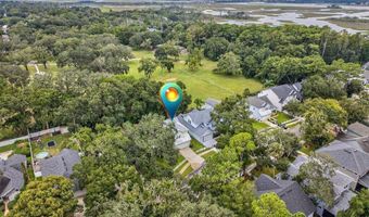 800 PARADISE Ln, Atlantic Beach, FL 32233