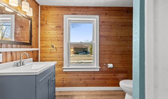 108 POND St, Amherst, WI 54406