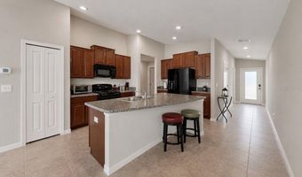 5143 WHITE CHICORY Dr, Apollo Beach, FL 33572