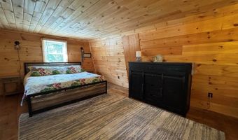 12 Beech Ridge Dr, Abbot, ME 04406