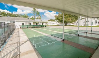 26 Leisure Dr, Auburndale, FL 33823