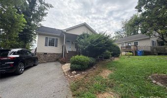 19 Broadview Dr, Asheville, NC 28803