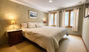2 Mountainview Rd 6, Bartlett, NH 03812