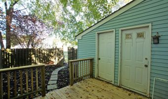 90 VILLAGE Dr, Dover, DE 19904