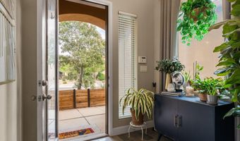 7348 Tree Line Ave NW, Albuquerque, NM 87114