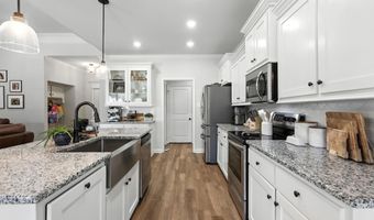 121 Hayden Dr, Beebe, AR 72012