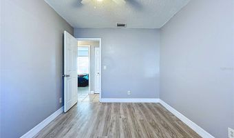 6040 FRANCIS Dr, Apollo Beach, FL 33572