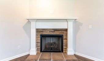 22654 Regent Dr, Athens, AL 35613