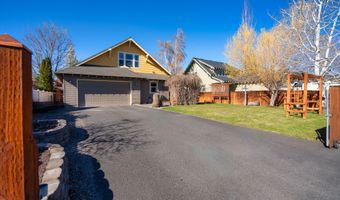 1662 NW Ivy Ave, Redmond, OR 97756