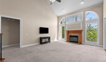 3902 NE Cadbury Ave, Bentonville, AR 72712