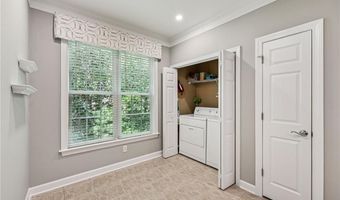333 Ashford Cir, Atlanta, GA 30338